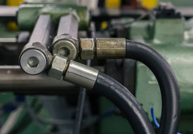 Dépannage d'urgence de flexibles hydrauliques, Vidauban, Tech83 Assistance